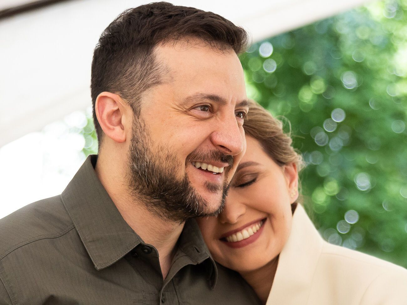 Зеленская поздравила мужа с 45-летием одной из первых в сети