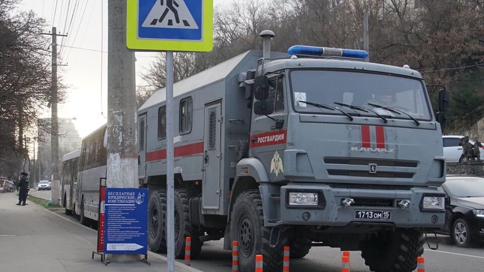 У Криму окупанти заарештували шістьох кримських татар