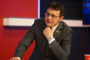 Касьянов покинув МЗС без коментарів