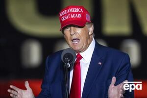 Перед президентською кампанією у США Трампу повернуть можливість писати у Facebook та Instagram