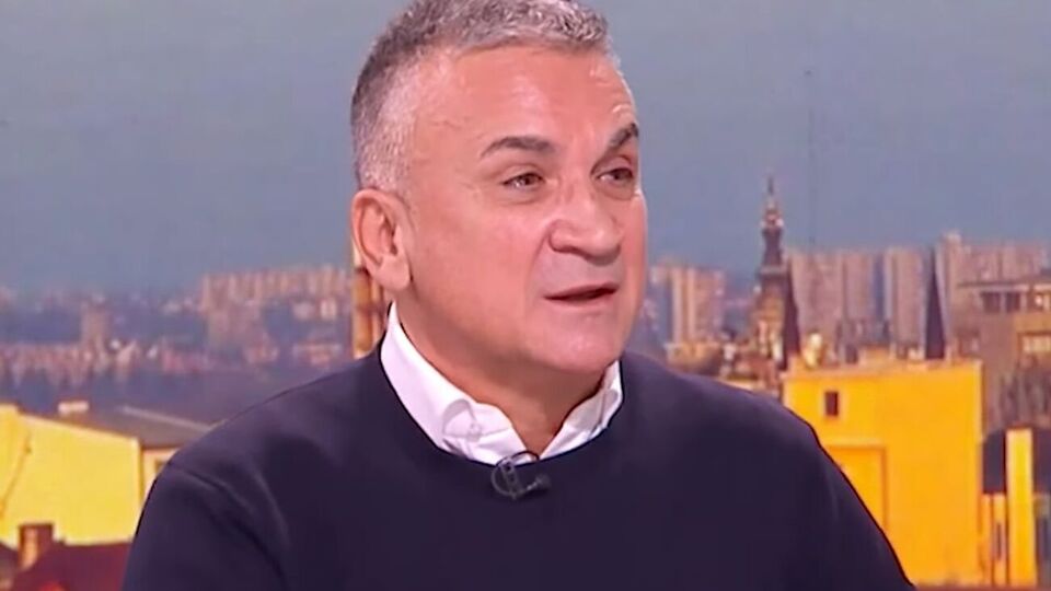 Джокович-старший позував разом із проросійськими фанатами