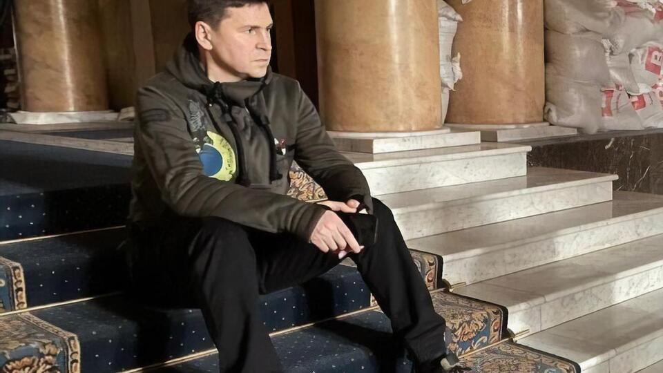 Подоляк: Росія до останнього тероризуватиме українців