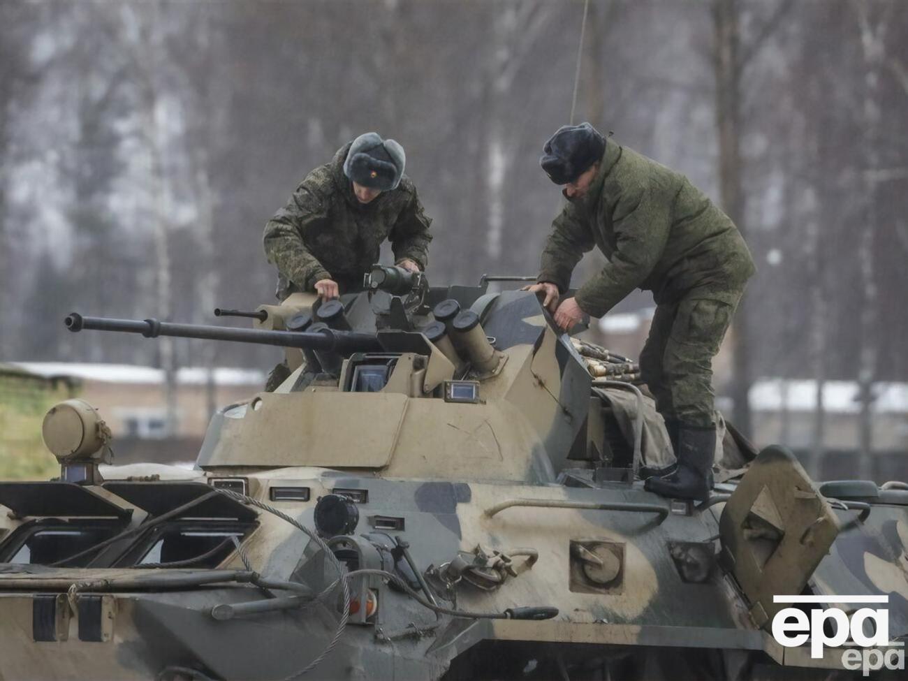 Російська армія не настільки потужна, як вважають у РФ, заявив Подоляк