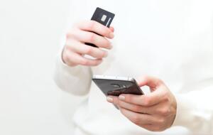 Международная платежная ассоциация призвала не допустить остановки платежного рынка