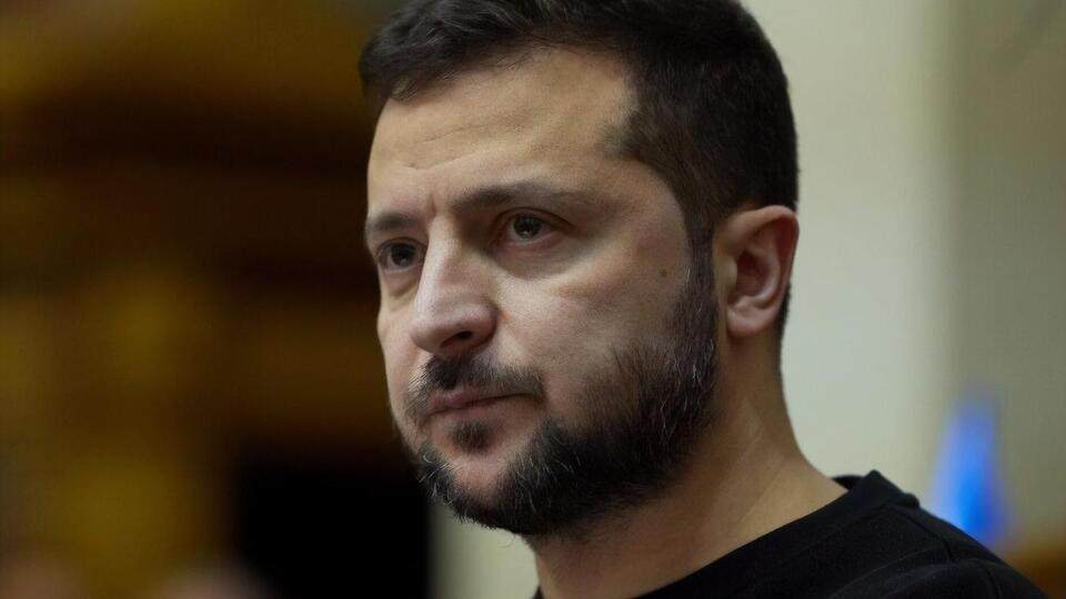 Зеленський: Російська армія не має дефіциту засобів знищення. І зупинити її можна лише силою