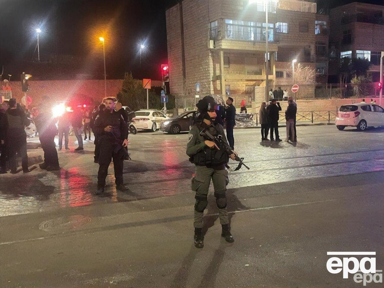 Семеро людей загинули внаслідок стрілянини в синагозі Єрусалима