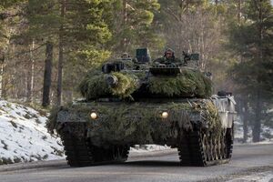 ФРГ "на первом этапе" поставит Украине 14 танков Leopard 2