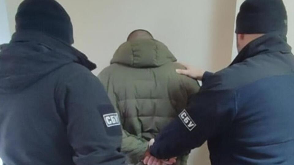 Слідчі СБУ повідомили фігурантів про підозру за статтею про колабораційну діяльність