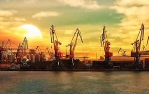 Россия блокировала вывоз украинской продукции из морских портов после начала полномасштабного вторжения в Украину 24 февраля