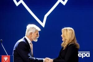 Павел має намір приїхати до України з Чапутовою