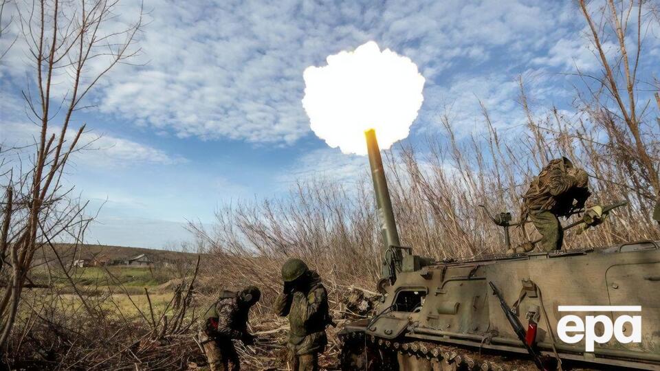 Наступательные действия россиян под Бахмутом заметно ослабели, отмечают в британской разведке