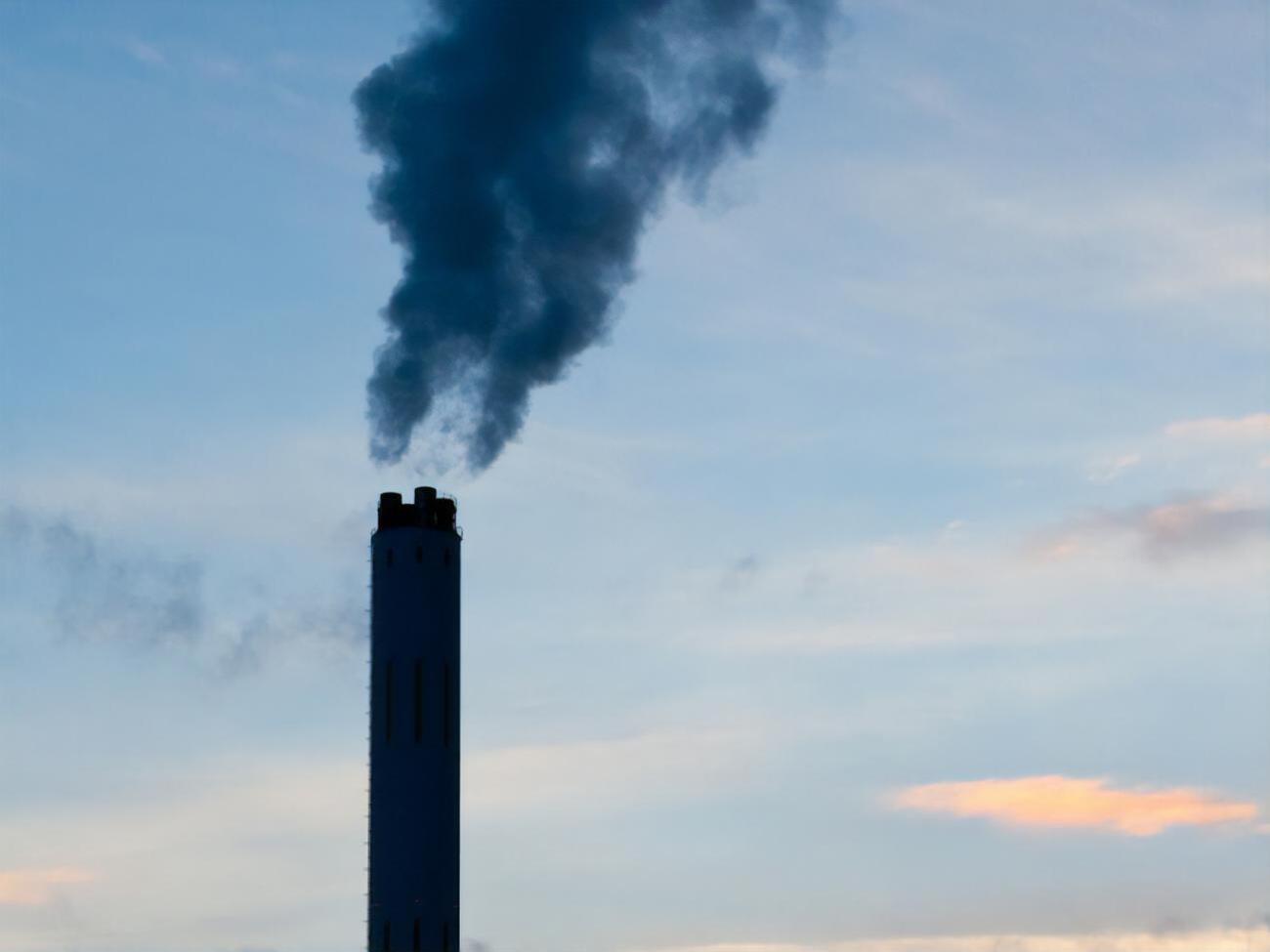 Постановление о внедрении автоматических систем контроля выбросов опубликовало Минприроды Украины