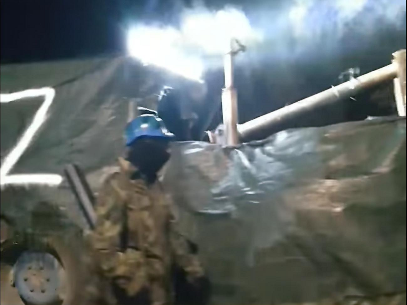 Во время новогоднего шествия-маскарада в Румынии часть участников нарядилась российскими оккупантами