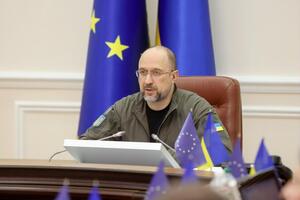 В госбюджете Украины заложено 35,5 млрд грн для фонда ликвидации последствий вооруженной агрессии, отметил Шмыгаль