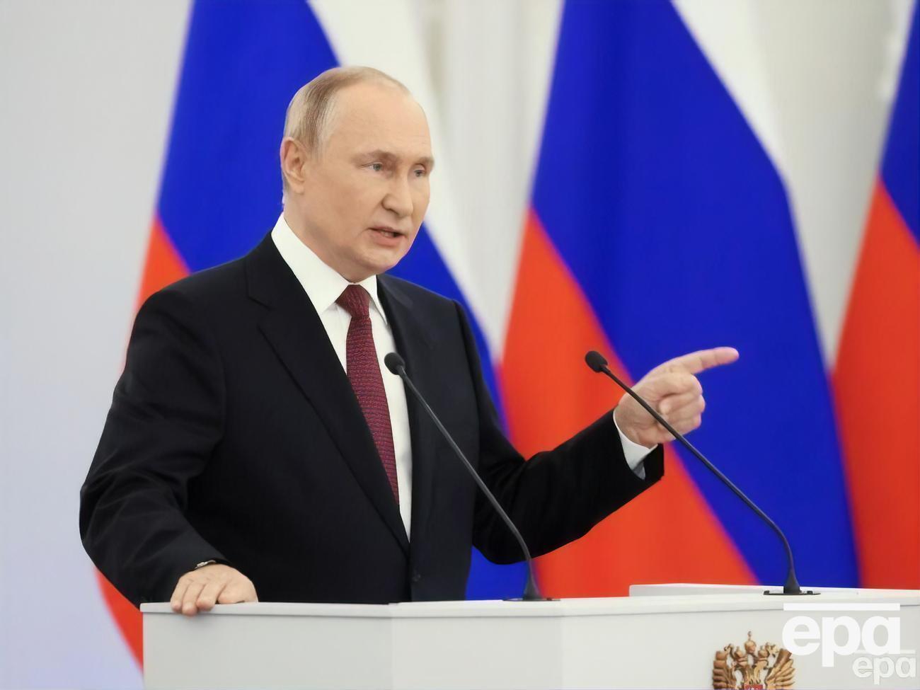 Официальная биография Путина отличается от реальной, утверждает Курчаб-Редлих