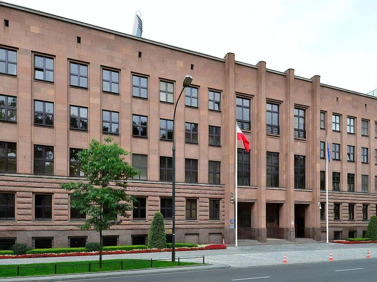 У МЗС Польщі зазначили, що для вступу України в ЄС потрібна перемога у війні, а союзники мають допомогти їй у цьому