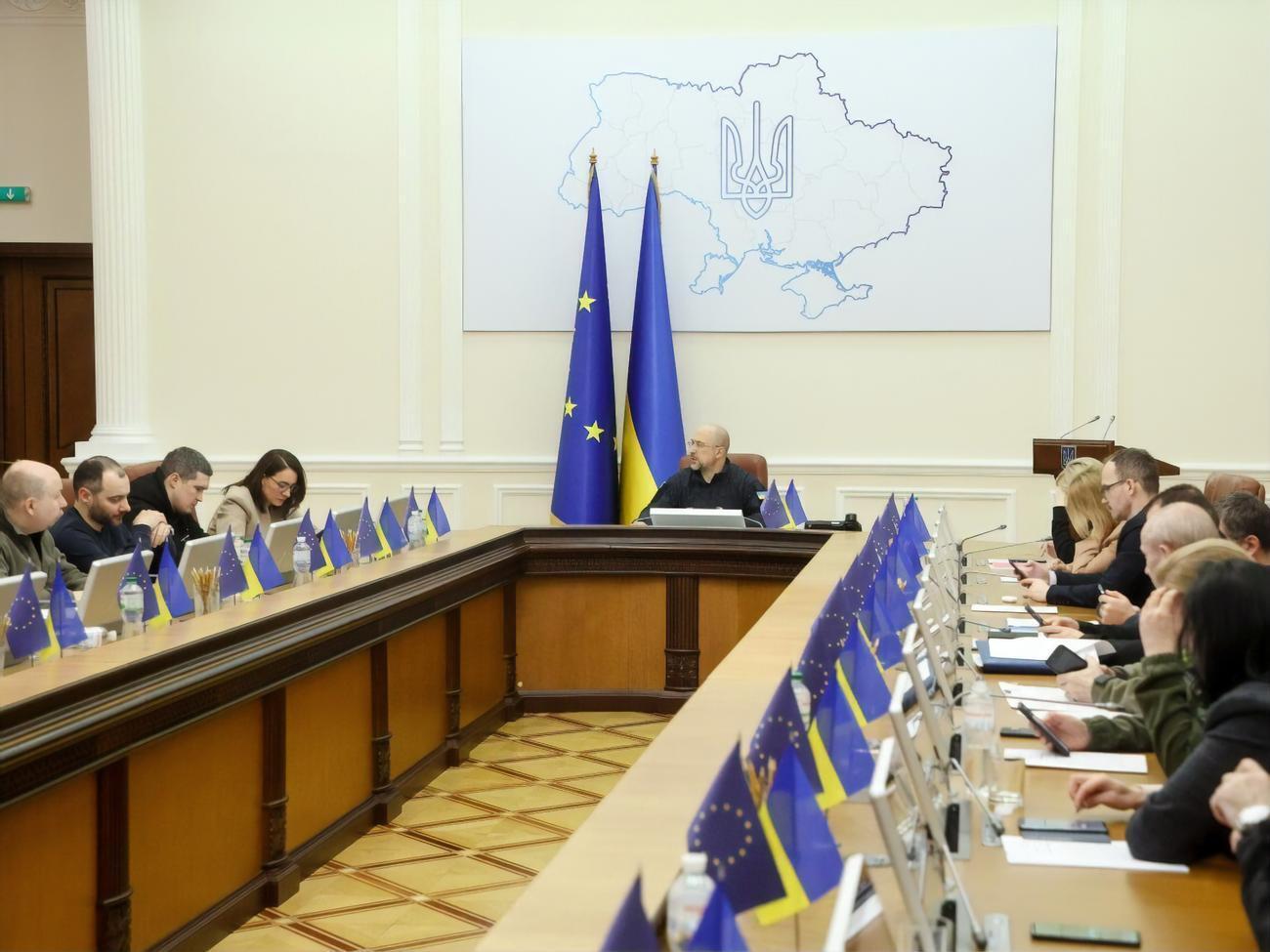 Об отставке премьер-министра, по данным СМИ, пока речь не идет