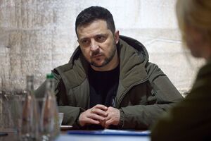 Зеленський провів нараду з керівництвом Миколаївської області й облцентру, командуванням ОУВ "Херсон", а також главами силових відомств регіону, повідомив пресцентр ОПУ
