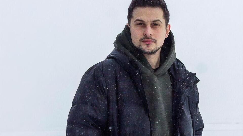 За словами Хаса, у військкоматі йому сказали, що викличуть повісткою, якщо буде потрібно