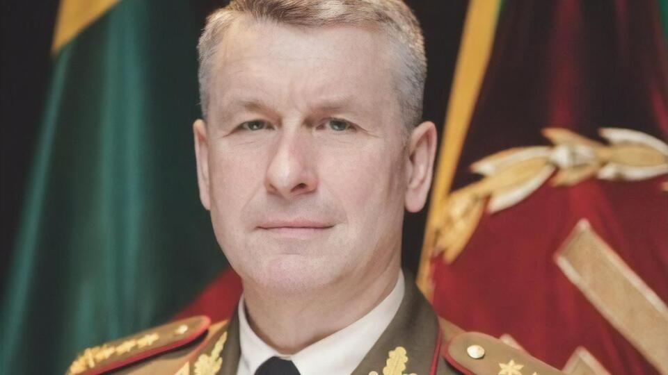 Рупшис: У России есть все условия, чтобы обеспечить собственную армию амуницией, танками, боевыми машинами, авиацией