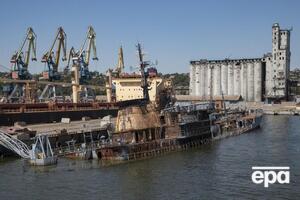 Порт Мариуполя пока "в спячке", сообщил Андрющенко