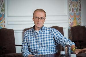 Ніколенко: Нам невідома причина вибухів на іранських об'єктах. Але, як каже перська народна мудрість: "Не роби іншому зла, і собі не нашкодиш"