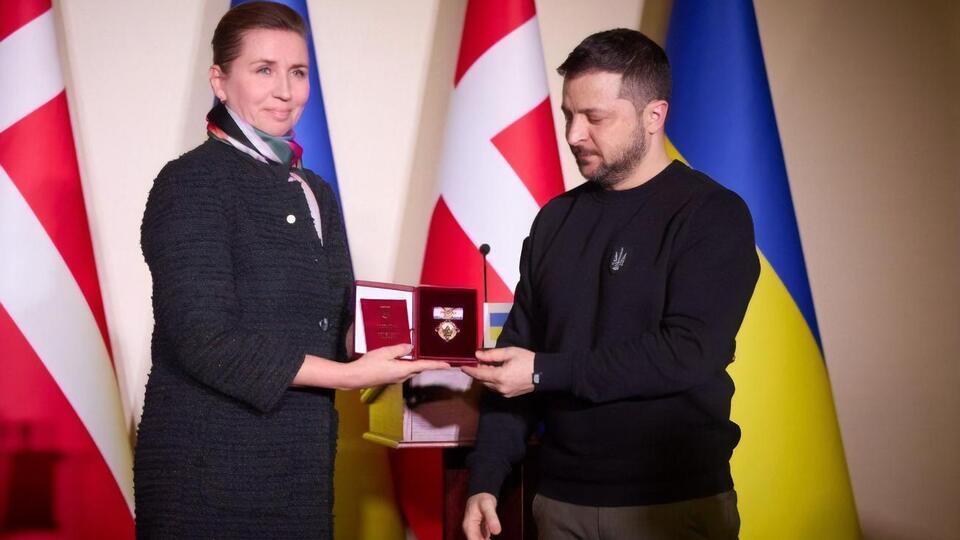 Зеленський – Фредеріксен: Україна завжди буде вдячна вашій прекрасній, сильній і потужній державі, вашій команді і вам особисто за принципову підтримку у цей складний час