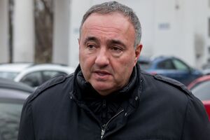 Роднянский: Россияне укладывают десятки тысяч людей ради никчемных целей... При этом единственные мотивированные люди в армии РФ – это уголовники