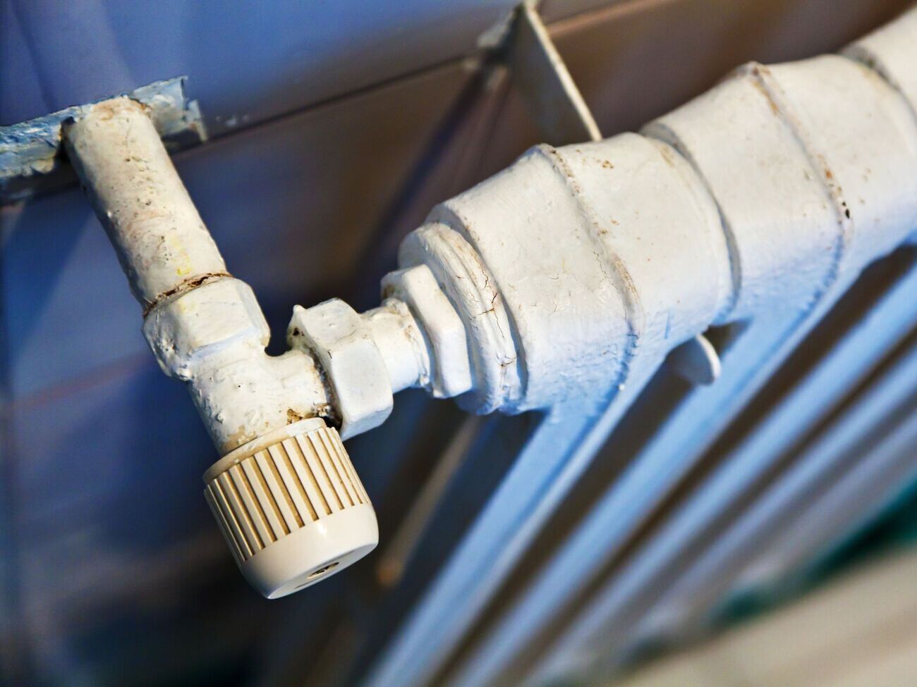 Сейчас в Украине действует мораторий на повышение ряда тарифов