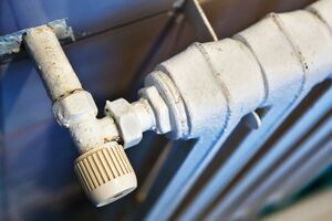 Сейчас в Украине действует мораторий на повышение ряда тарифов