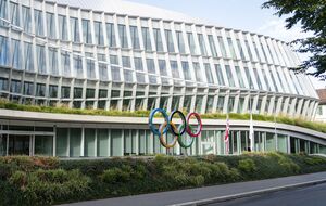 Пытаясь вернуть российских спортсменов на международные соревнования, МОК "продвигает человеконенавистническую политику РФ", отметили в ОПУ