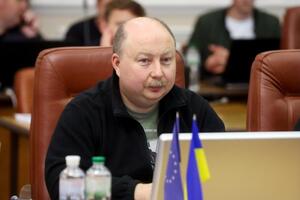 По словам Немчинова, пропуск через границу чиновников будет происходить согласно поданным спискам