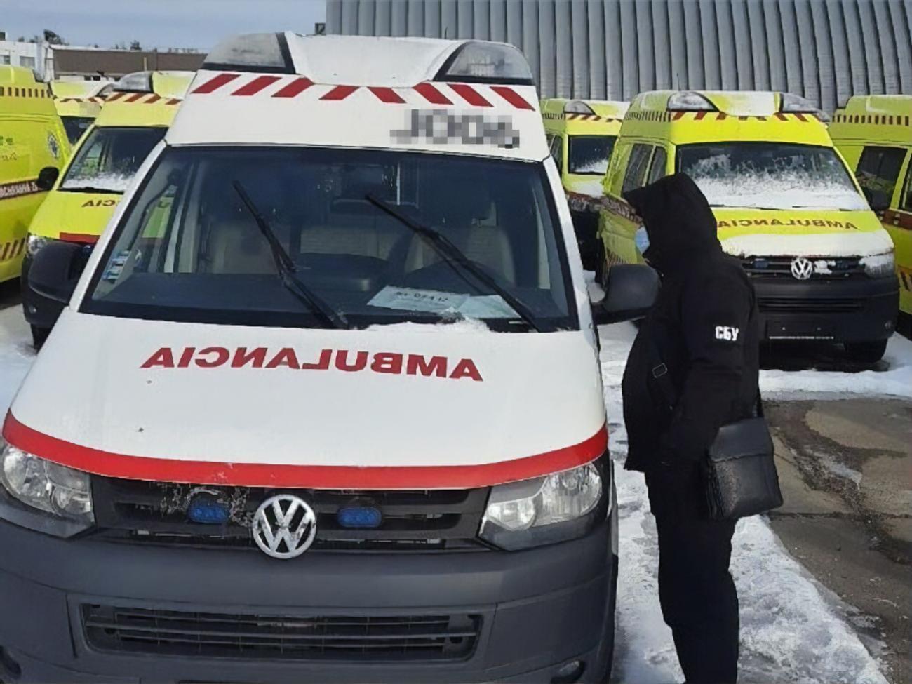 Начальникам таможенного поста сообщено о подозрении