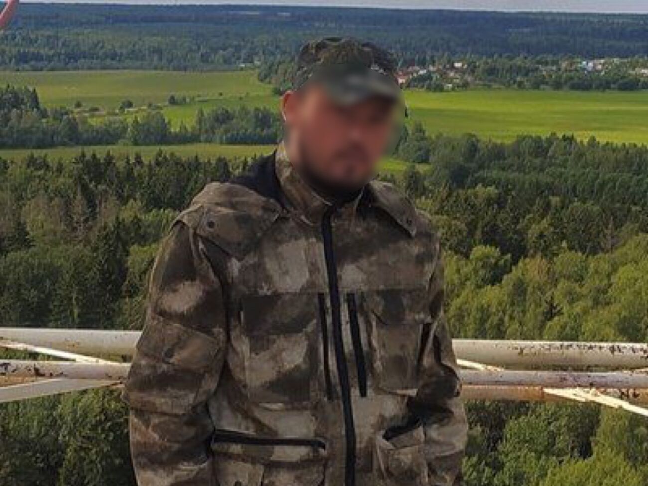 Військовому оголосили про підозру заочно