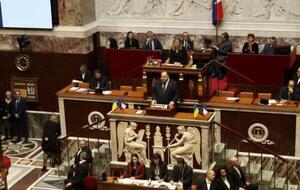 Стефанчук поблагодарил Францию за оказанную Украине военную помощь