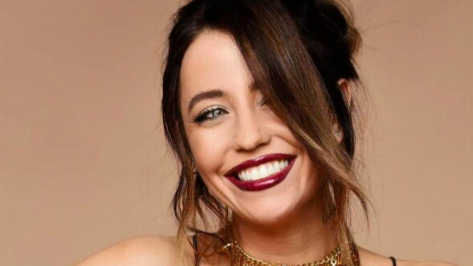 Дорофєєва як модель показала прикраси