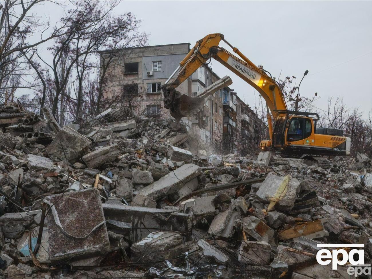 Оккупанты продолжают разрушать жилье мариупольцев