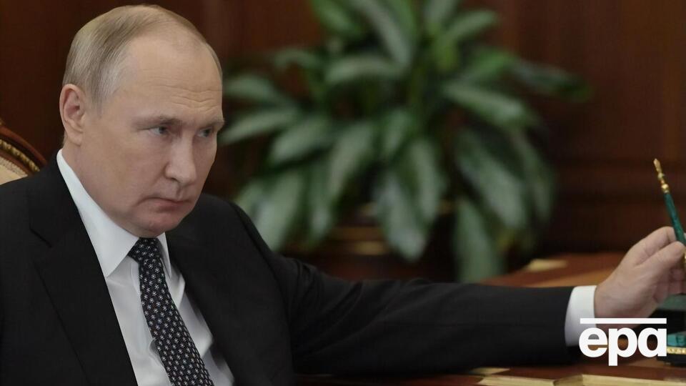 Путин (на фото) болеет "уже очень давно", отметил Буданов