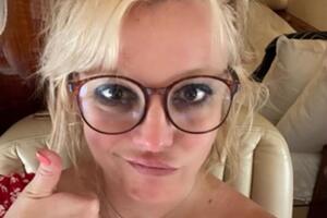Спірс: Я просто сказала: "Тряси й далі своєю дупою" – і робила це три години!