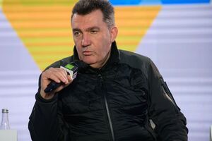 Данилов назвал "лицемерием" инициативу РФ о введении режима прекращения огня 6–7 января в войне против Украины