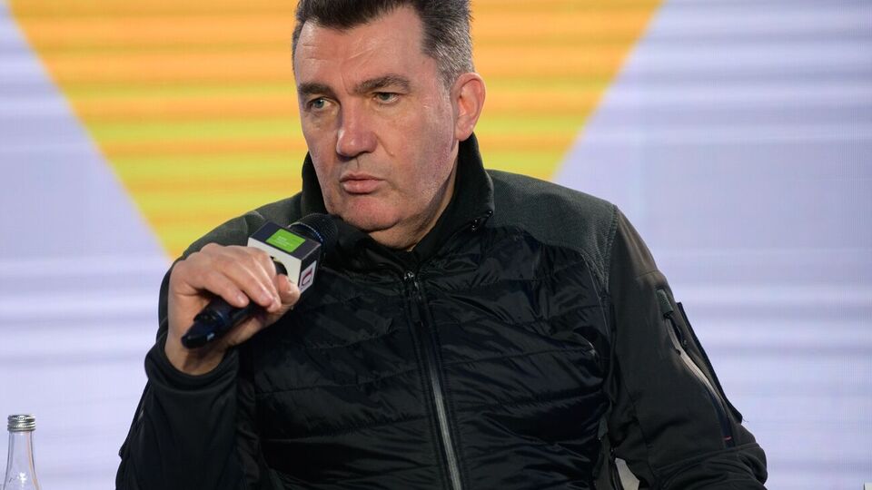 Данилов назвал "лицемерием" инициативу РФ о введении режима прекращения огня 6–7 января в войне против Украины