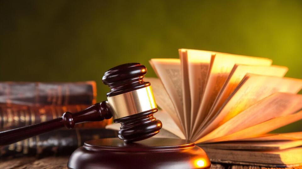 Суд пришел к выводам, что мужчина, хоть и совершил админправонарушение, действовал в состоянии крайней необходимости