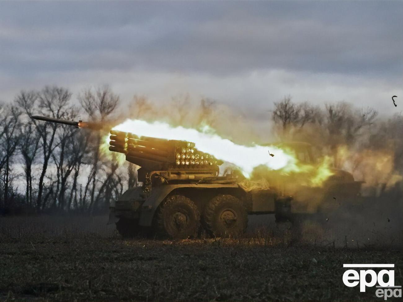 За последние сутки украинские защитники уничтожили 23 российских танка, вертолет и самолет