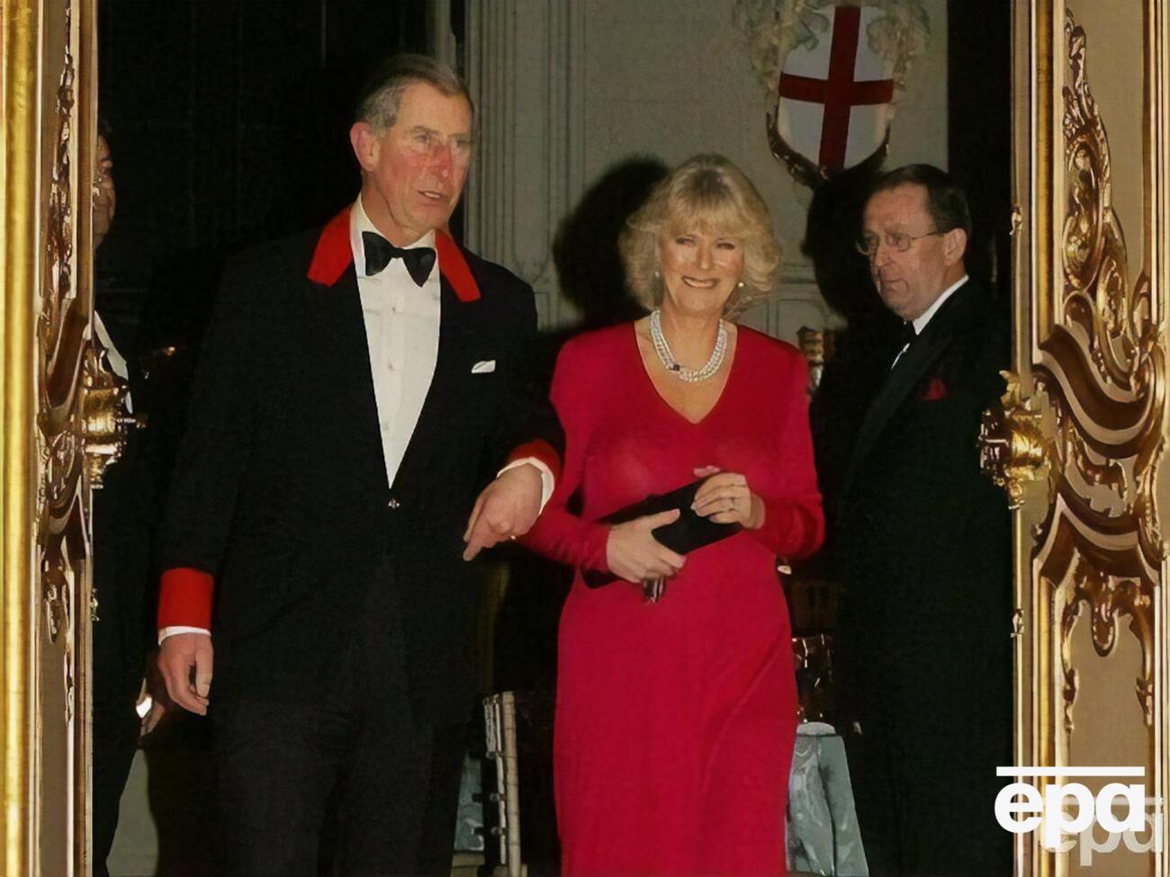 По официальной информации, Чарльз и Камилла познакомились в 1970 году