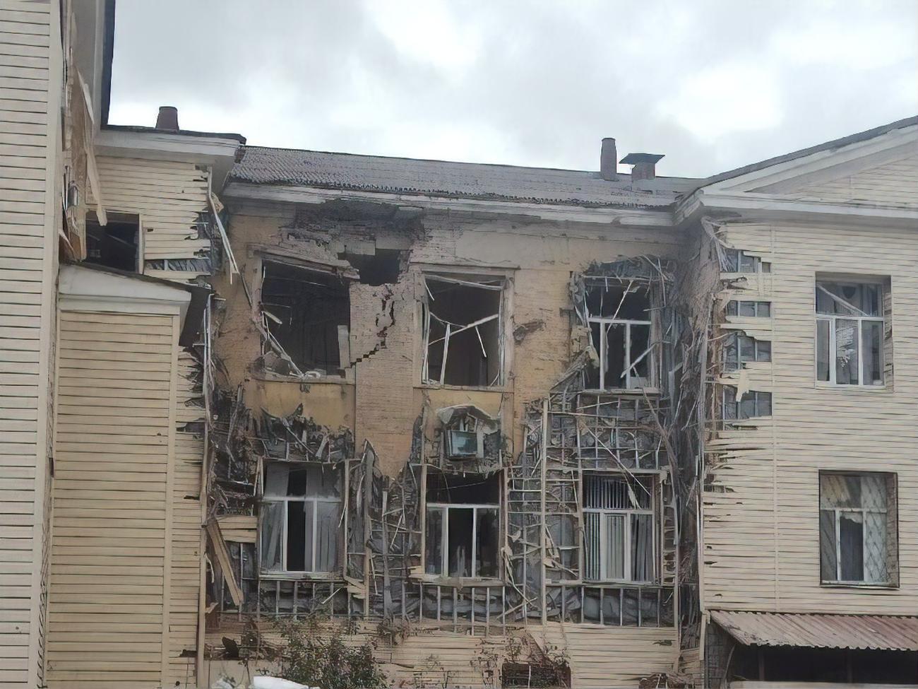 Голова Донецької ОВА Павло Кириленко заявив 4 січня, що Бахмут зруйновано більш ніж на 60%