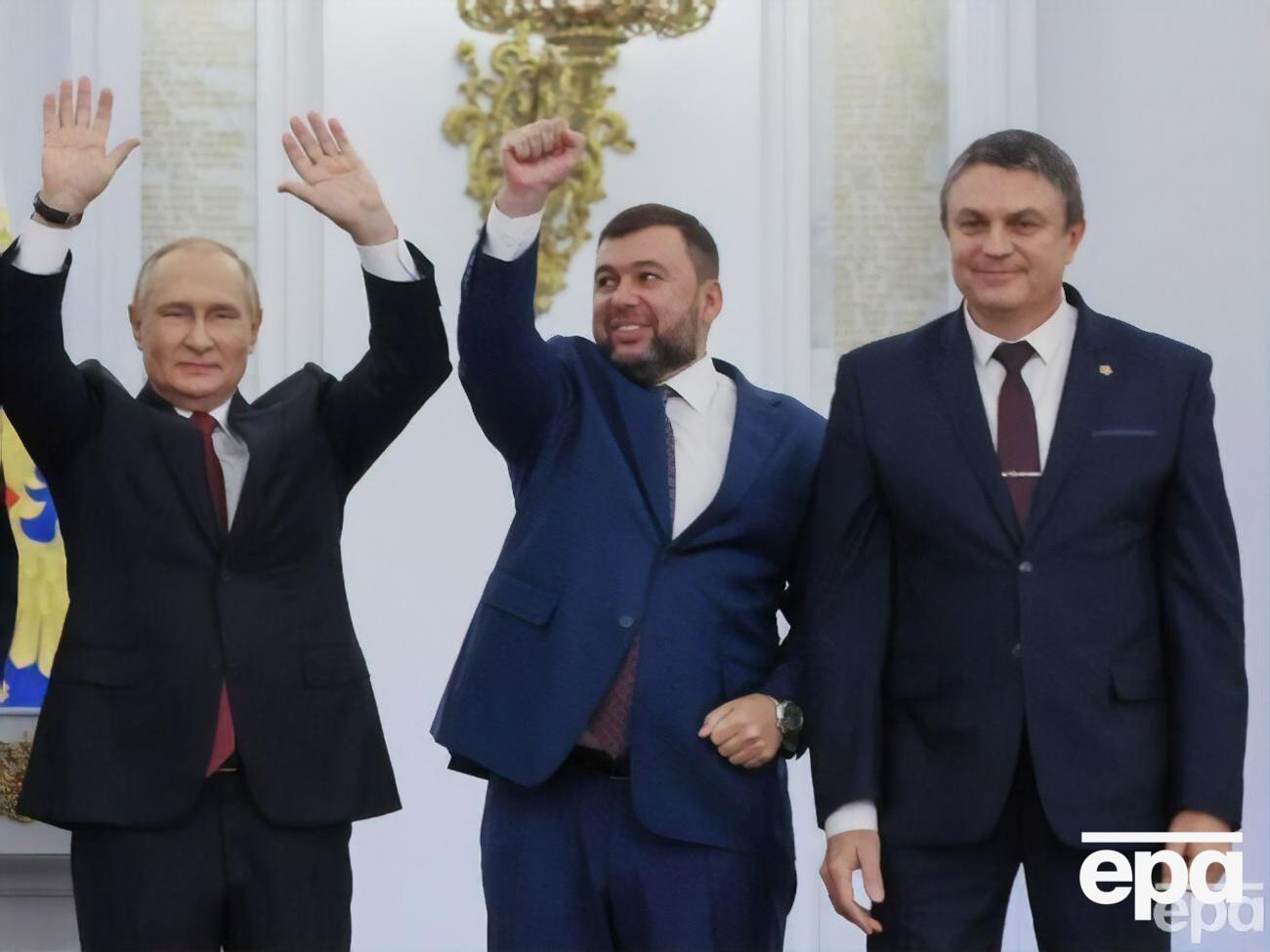 Уклавши із ватажками бойовиків "ЛДНР" незаконні "договори" щодо "приєднання" тимчасово окупованих українських територій, Путін повісив на Росію додатковий фінансовий тягар, уважають у британській розвідці