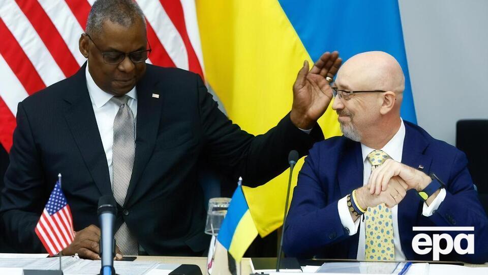 Остін провів телефонну розмову з Резніковим 6 січня