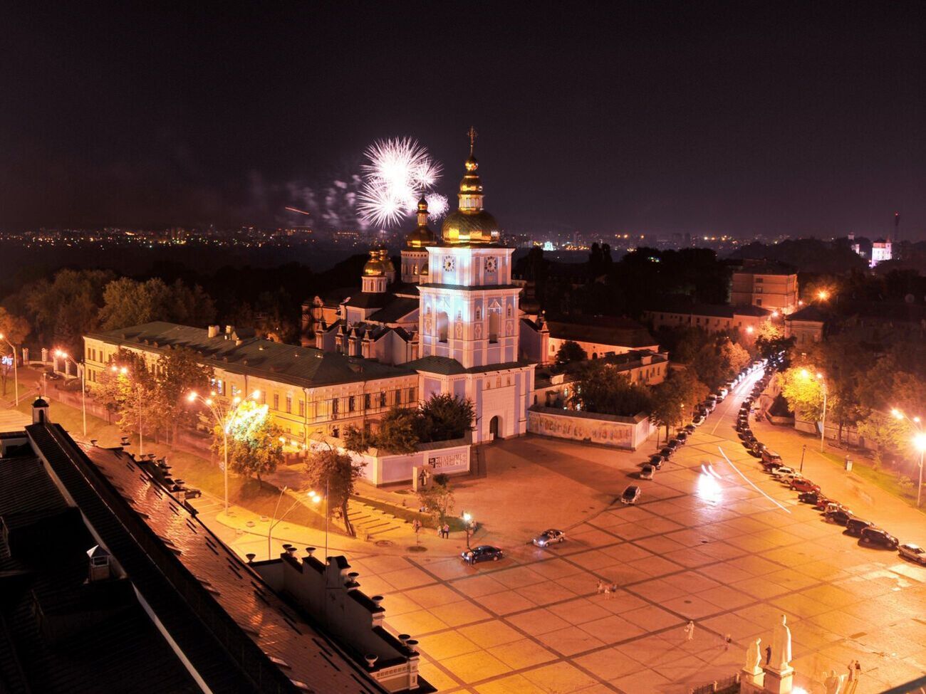 За 1-ше та 2 січня до поліції Києва надійшло 19 повідомлень про запуск феєрверків у столиці