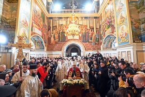 Службу возглавил Епифаний