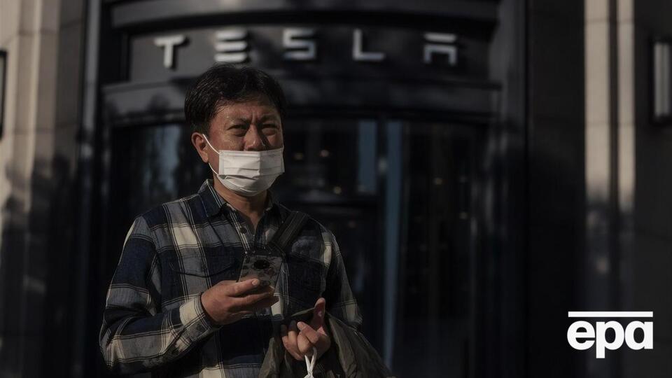 В Tesla заявили, что компенсаций выплачивать не планируют